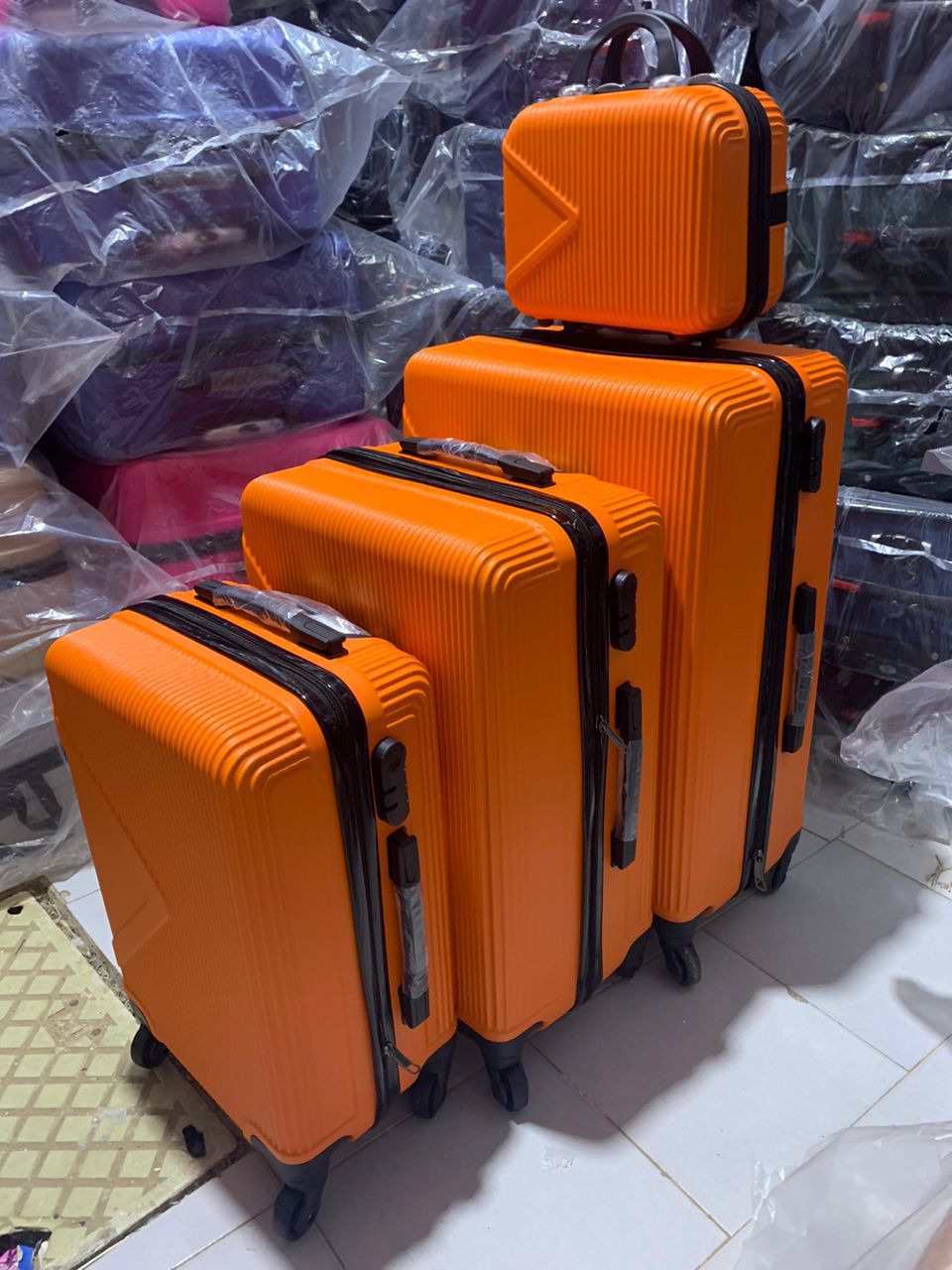 Ensemble de valises - 4 pièces - Oranges