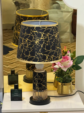 Lampe de chevet moderne et élégante - Noir