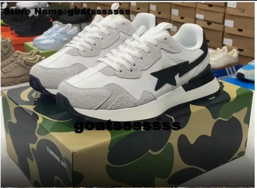 Paire de basket - Chaussures très confortables - Noirs & Blancs