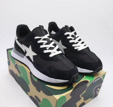 Paire de basket - Chaussures très confortables - Noirs et Blancs